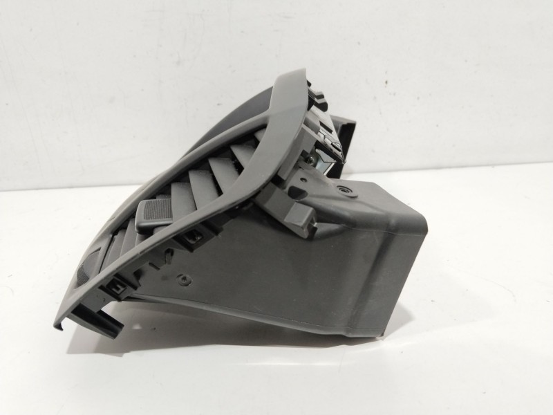 Recambio de pantalla multifuncion para opel insignia berlina sportive referencia OEM IAM 22764032  14799450