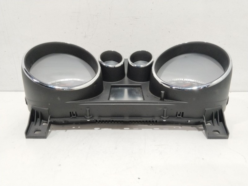 Recambio de cuadro instrumentos para opel insignia berlina sportive referencia OEM IAM 365903926  