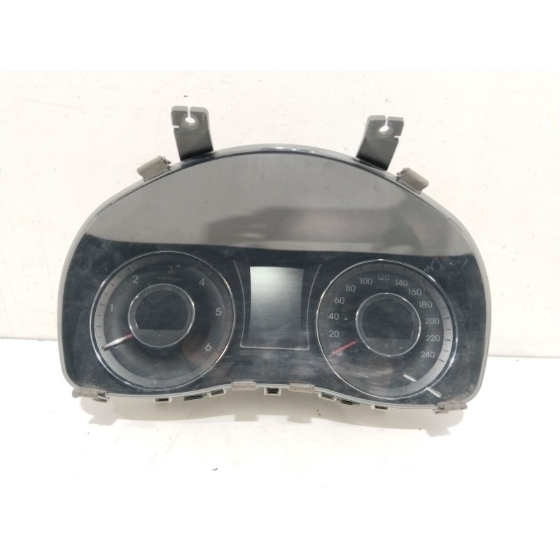 Recambio de cuadro instrumentos para hyundai i40 cab bluedrive referencia OEM IAM 940233Z560  11003076410H