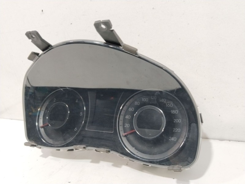 Recambio de cuadro instrumentos para hyundai i40 cab bluedrive referencia OEM IAM 940233Z560  11003076410H