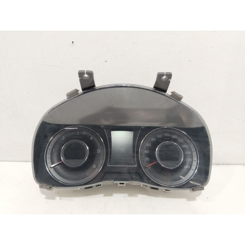 Recambio de cuadro instrumentos para hyundai i40 cab bluedrive referencia OEM IAM 940233Z560  