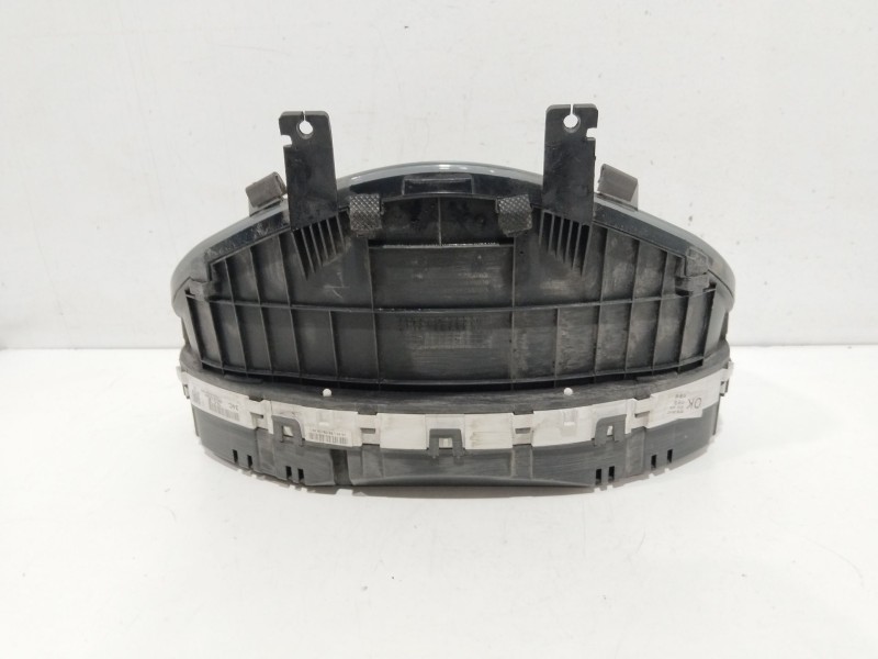 Recambio de cuadro instrumentos para hyundai i40 cab bluedrive referencia OEM IAM 940233Z560  