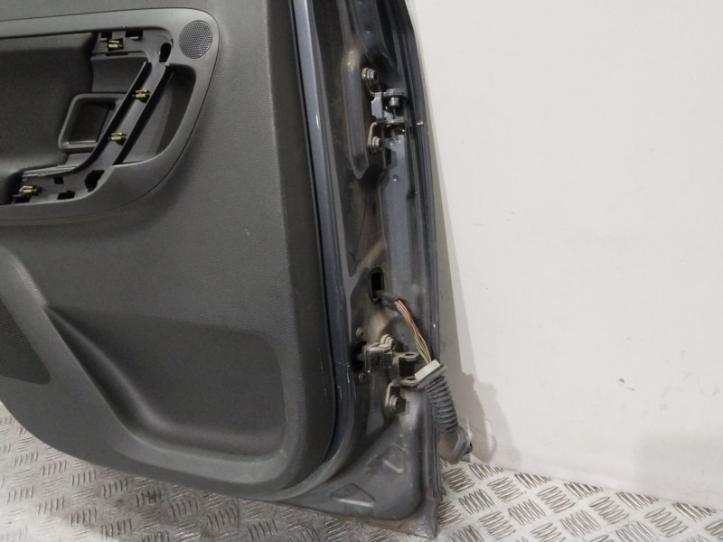 Recambio de puerta trasera izquierda para skoda fabia (5j2 ) sport referencia OEM IAM 5J6833055  GRIS