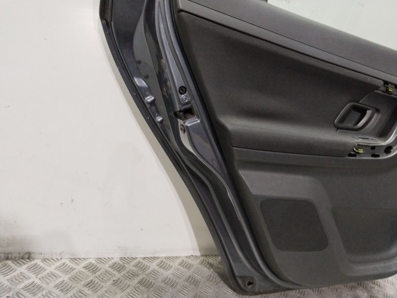 Recambio de puerta trasera izquierda para skoda fabia (5j2 ) sport referencia OEM IAM 5J6833055  GRIS