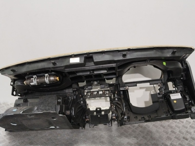 Recambio de salpicadero para opel insignia berlina sportive referencia OEM IAM 20953073 13294094 20955173