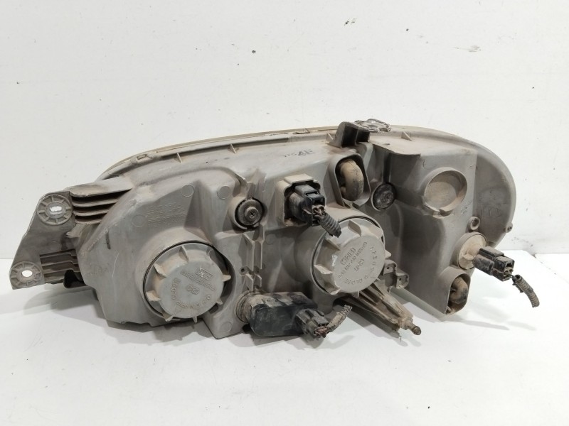 Recambio de faro derecho para kia carnival ii (gq) 2.9 crdi referencia OEM IAM   