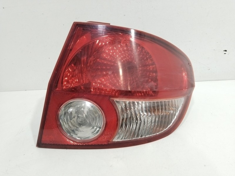 Recambio de piloto trasero derecho para hyundai getz (tb) 1.3 12v cat referencia OEM IAM    Recambio de piloto trasero derecho para hyundai getz (tb) 1.3 12v cat referencia OEM IAM