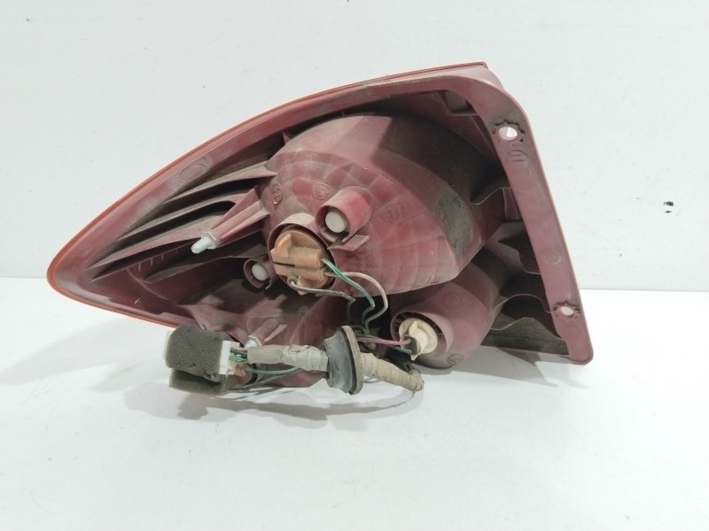 Recambio de piloto trasero derecho para hyundai getz (tb) 1.3 12v cat referencia OEM IAM    Recambio de piloto trasero derecho para hyundai getz (tb) 1.3 12v cat referencia OEM IAM