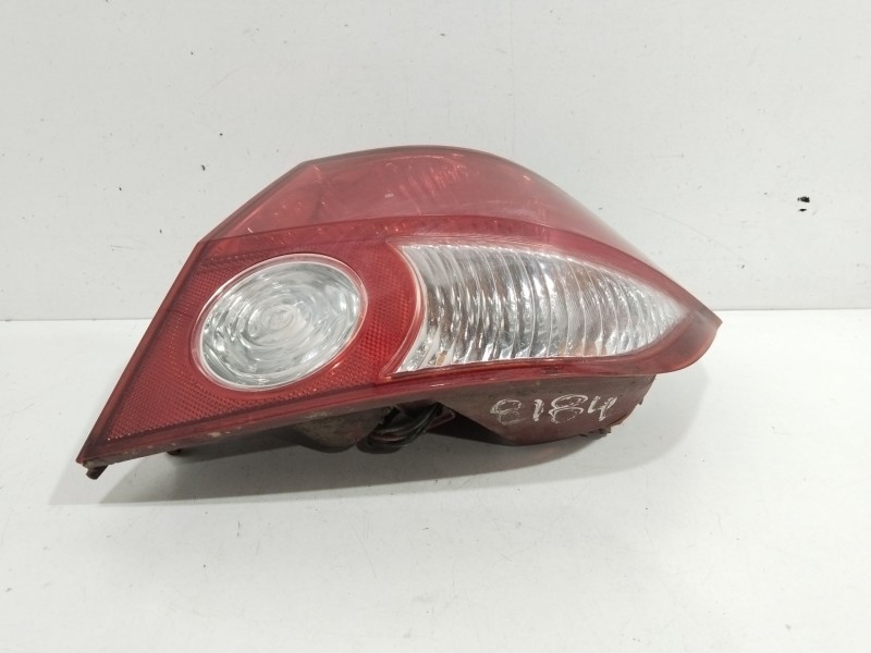 Recambio de piloto trasero derecho para hyundai getz (tb) 1.3 12v cat referencia OEM IAM    Recambio de piloto trasero derecho para hyundai getz (tb) 1.3 12v cat referencia OEM IAM