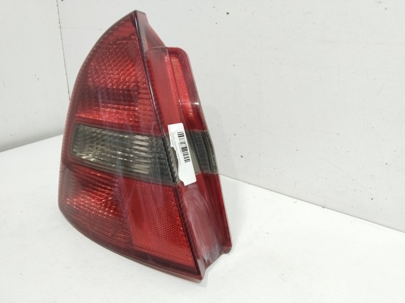 Recambio de piloto trasero izquierdo para mitsubishi carisma (da_) 1.9 td (da4a) referencia OEM IAM   