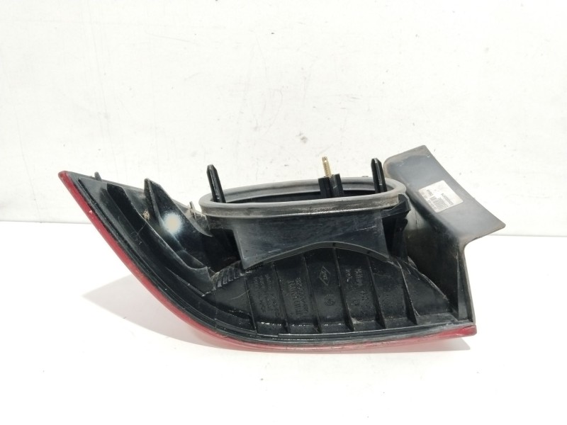 Recambio de piloto trasero derecho para renault laguna ii (bg0) dynamique referencia OEM IAM 8200002474   Recambio de piloto trasero derecho para renault laguna ii (bg0) dynamique referencia OEM IAM 8200002474