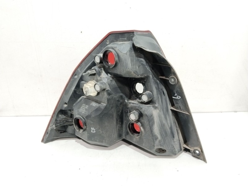 Recambio de piloto trasero derecho para chevrolet aveo / kalos sedán (t200) 1.4 referencia OEM IAM 96943572  