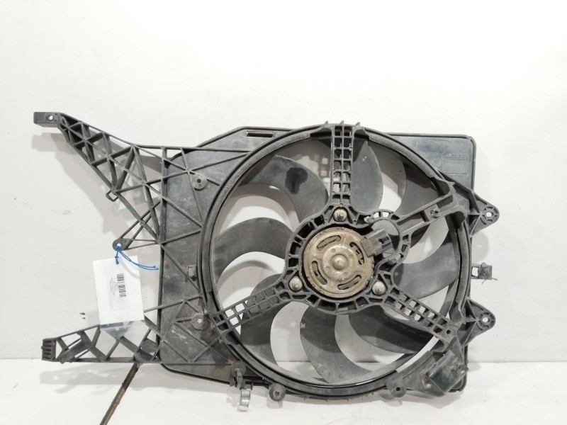 Recambio de electroventilador para opel corsa d expression referencia OEM IAM 877600200  