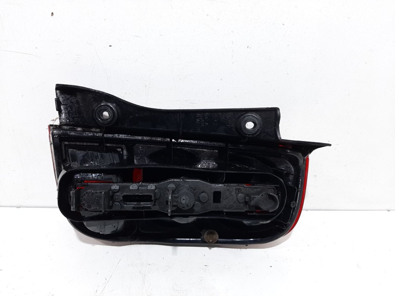 Recambio de piloto trasero izquierdo para nissan micra (k12e) sport referencia OEM IAM 89071123  