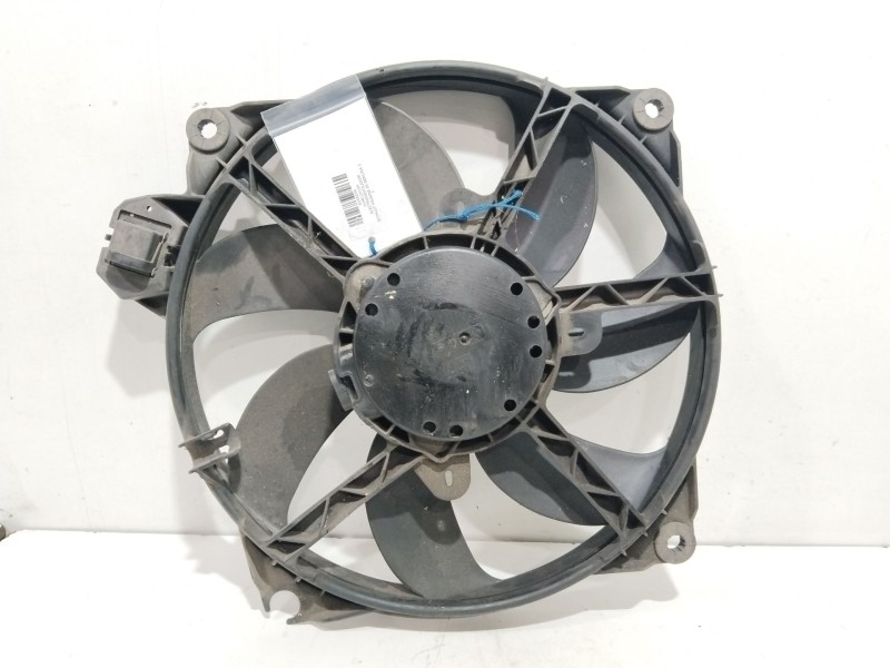 Recambio de electroventilador para renault megane iii berlina 5 p emotion referencia OEM IAM 214812415R  