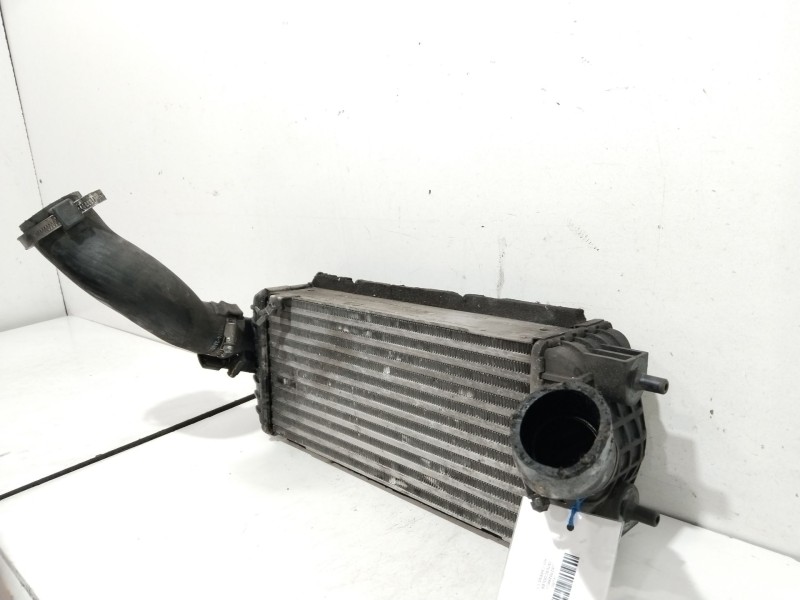 Recambio de intercooler para kia carens ( ) drive referencia OEM IAM 282702A820  