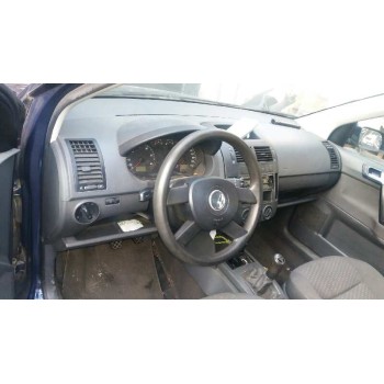 VOLKSWAGEN POLO (9N1)