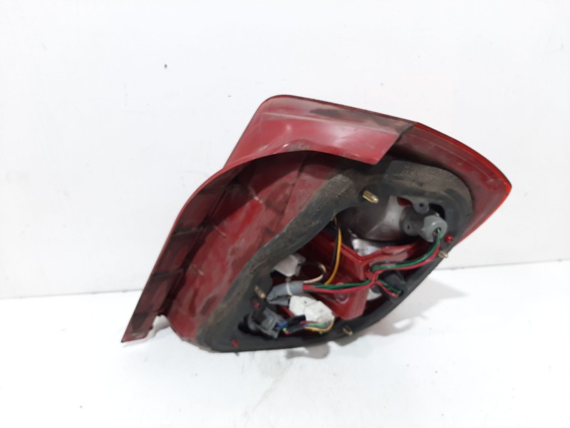 Recambio de piloto trasero izquierdo para daewoo nubira (j100) 1.6 referencia OEM IAM 0311001928  