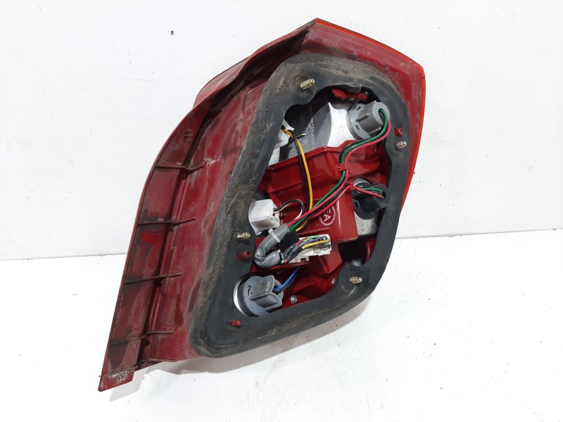 Recambio de piloto trasero izquierdo para daewoo nubira (j100) 1.6 referencia OEM IAM 0311001928  