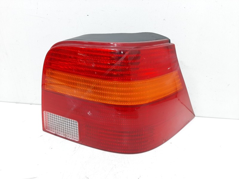 Recambio de piloto trasero derecho para volkswagen golf iv berlina (1j1) conceptline referencia OEM IAM 67736982  