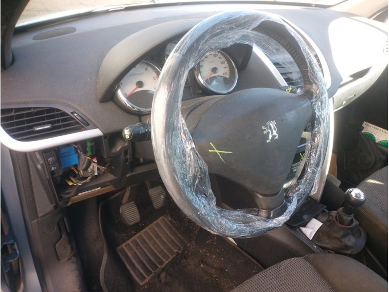 peugeot 207 del año 2010 peugeot 207 del año 2010