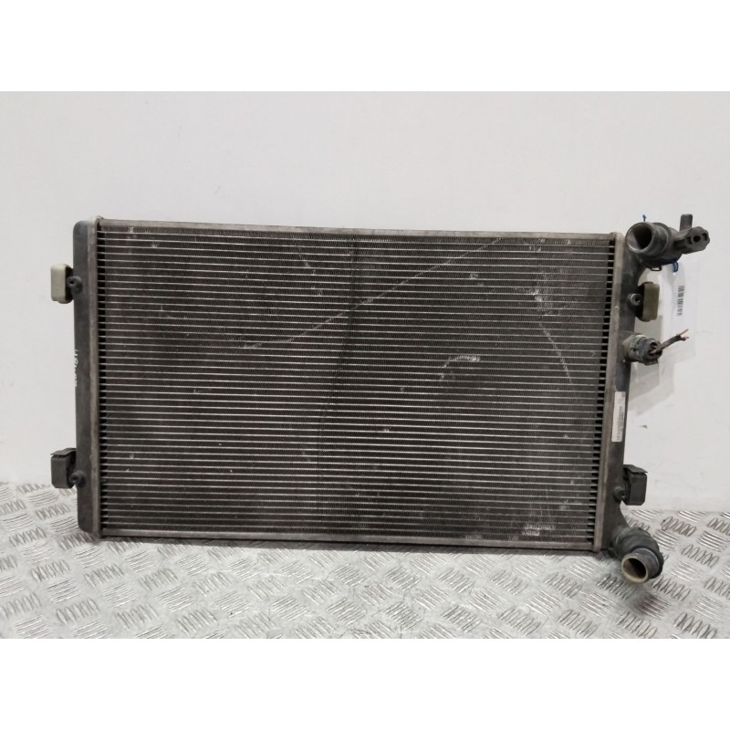 Recambio de radiador agua para volkswagen golf iv berlina (1j1) soul referencia OEM IAM 1j0121253ad  