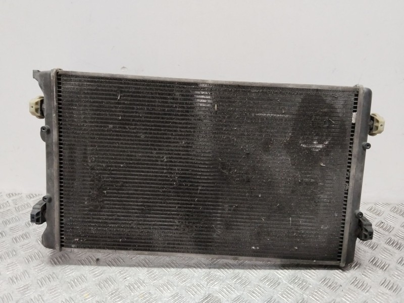 Recambio de radiador agua para volkswagen golf iv berlina (1j1) soul referencia OEM IAM 1j0121253ad  
