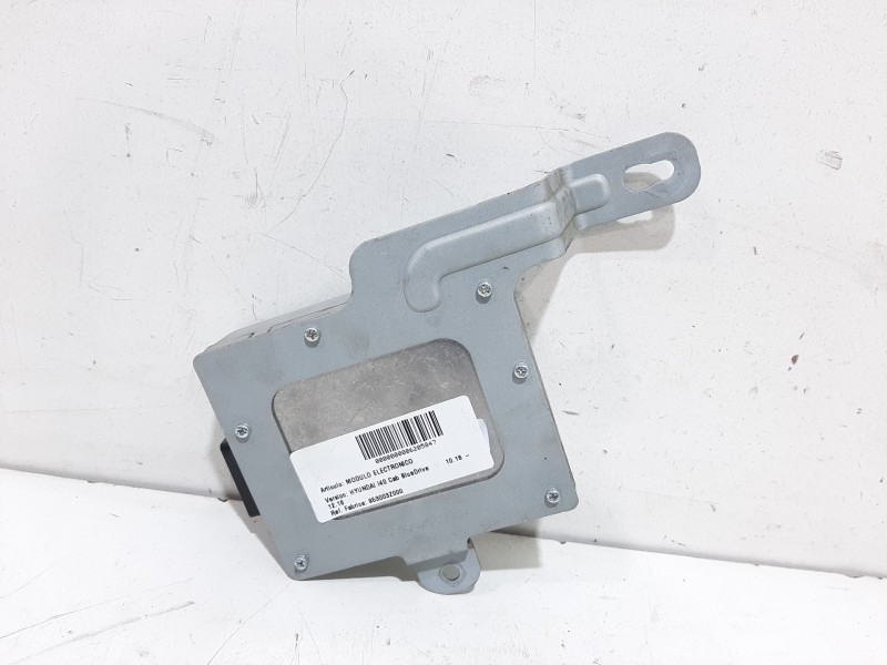 Recambio de modulo electronico para hyundai i40 cab bluedrive referencia OEM IAM 953003Z000  