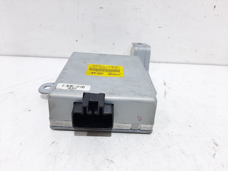 Recambio de modulo electronico para hyundai i40 cab bluedrive referencia OEM IAM 953003Z000  