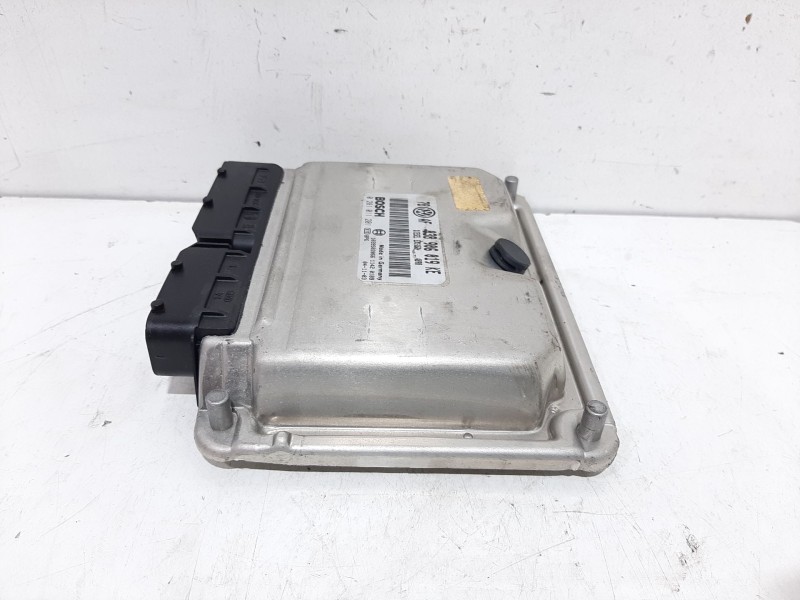 Recambio de centralita motor uce para volkswagen passat berlina (3b3) advance referencia OEM IAM 038906019KE  