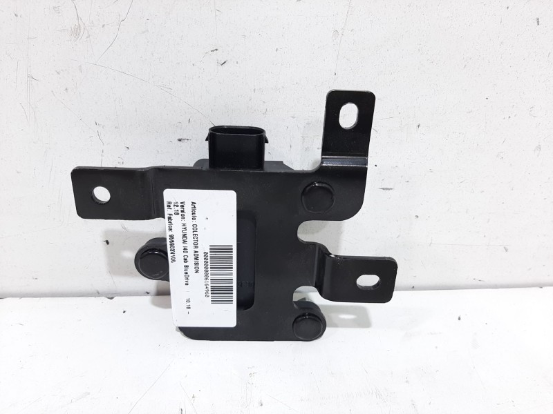 Recambio de colector admision para hyundai i40 cab bluedrive referencia OEM IAM 956903V100  