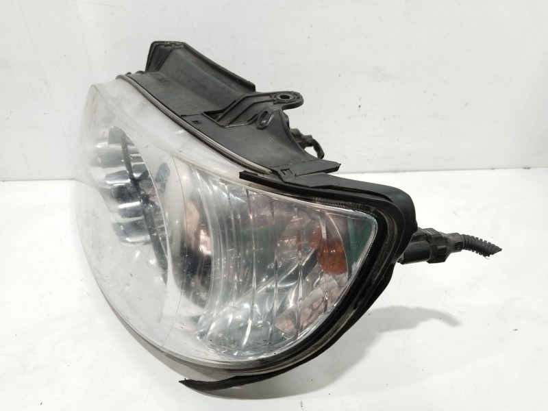 Recambio de faro izquierdo para hyundai matrix (fc) 1.5 crdi referencia OEM IAM 082211271   Recambio de faro izquierdo para hyundai matrix (fc) 1.5 crdi referencia OEM IAM 082211271