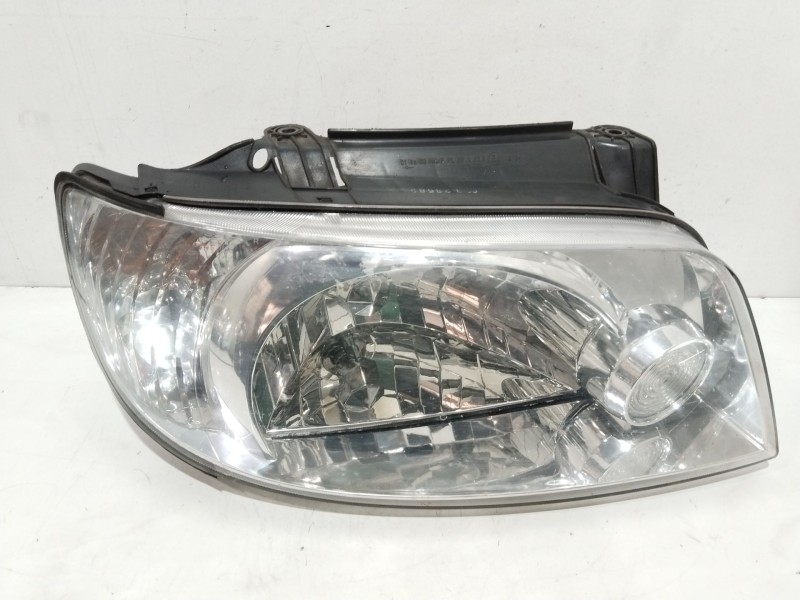Recambio de faro derecho para hyundai matrix (fc) 1.5 crdi referencia OEM IAM 082211127R   Recambio de faro derecho para hyundai matrix (fc) 1.5 crdi referencia OEM IAM 082211127R
