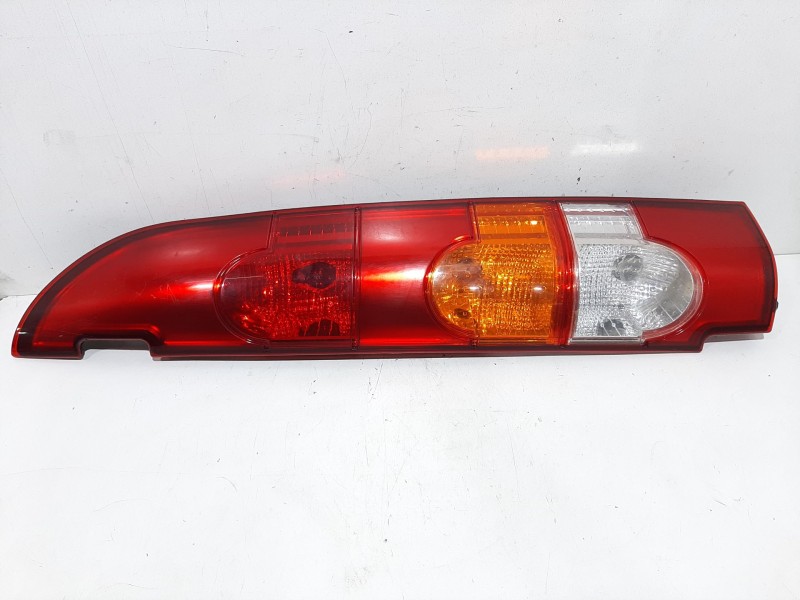 Recambio de piloto trasero derecho para nissan kubistar furgoneta (x76) 1.5 dci referencia OEM IAM 085511939RB   Recambio de piloto trasero derecho para nissan kubistar furgoneta (x76) 1.5 dci referencia OEM IAM 085511939RB