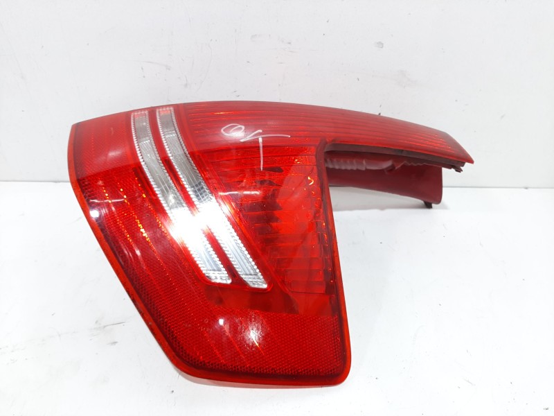 Recambio de piloto trasero derecho para citroën c4 i (lc_) 1.6 hdi referencia OEM IAM 9655863980   Recambio de piloto trasero derecho para citroën c4 i (lc_) 1.6 hdi referencia OEM IAM 9655863980