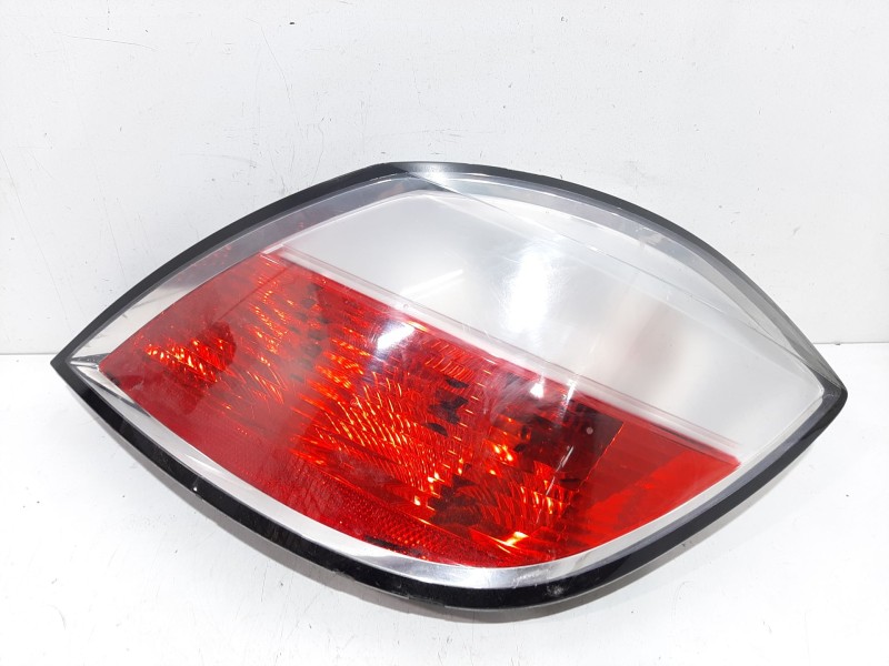 Recambio de piloto trasero derecho para opel astra h ber. cosmo referencia OEM IAM 159732  