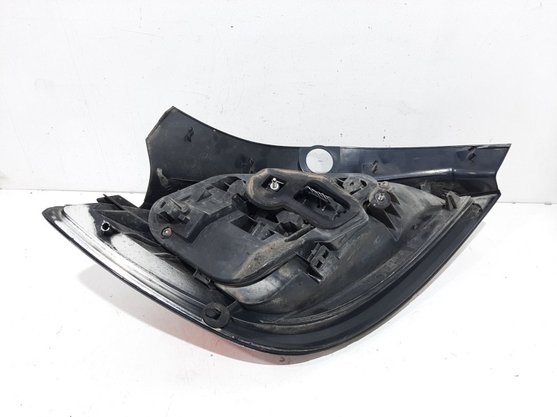 Recambio de piloto trasero derecho para opel astra h ber. cosmo referencia OEM IAM 159732  