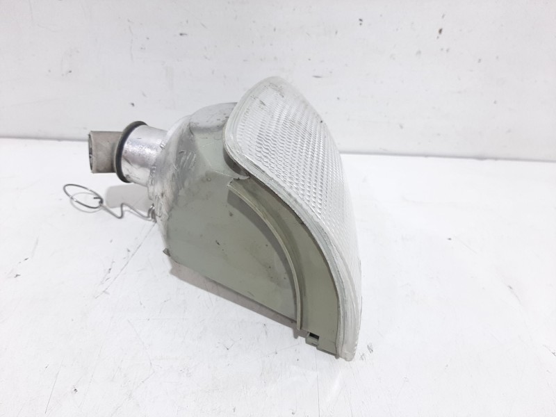 Recambio de piloto delantero derecho para seat ibiza clx referencia OEM IAM 084451505RF  