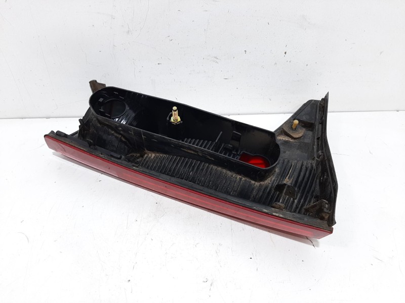 Recambio de piloto porton trasero derecho para citroën c5 berlina collection referencia OEM IAM 09034081  