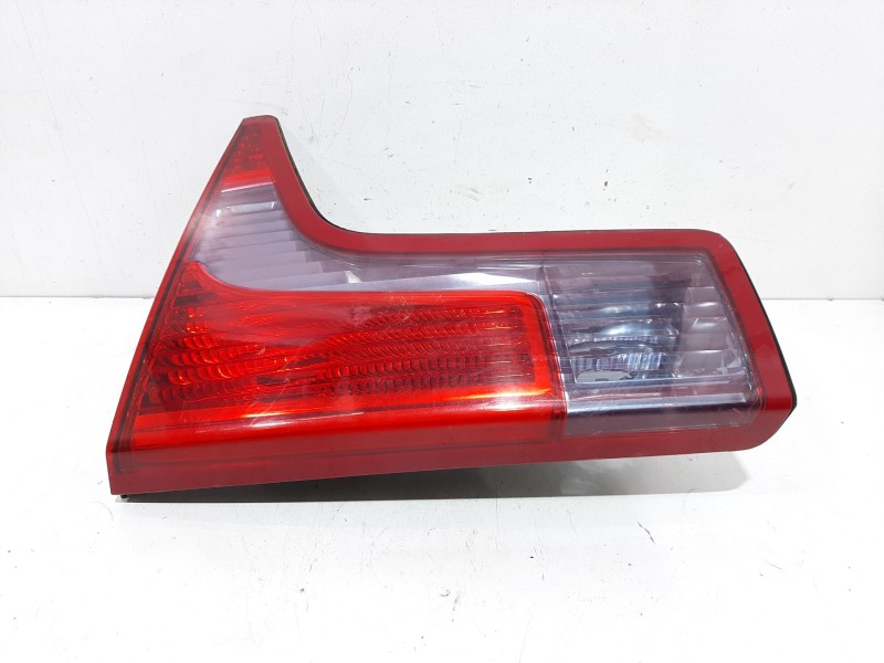 Recambio de piloto porton trasero derecho para citroën c5 berlina collection referencia OEM IAM 09034081  