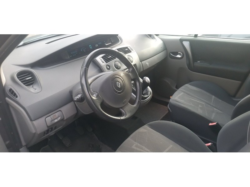 renault megane ii berlina 5p del año 2004 renault megane ii berlina 5p del año 2004