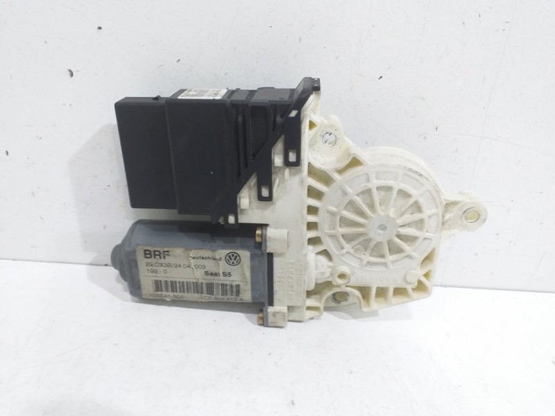 Recambio de motor elevalunas trasero derecho para seat toledo (1m2) signo referencia OEM IAM 1C0959812A  