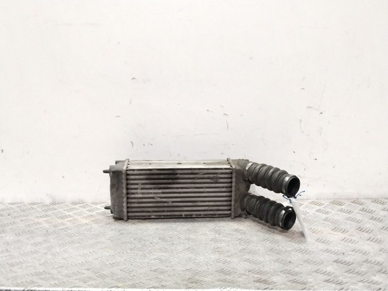 Recambio de intercooler para peugeot 307 break/sw (s2) sw referencia OEM IAM 9648551880  
