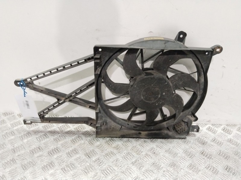 Recambio de electroventilador para chevrolet evanda cdx referencia OEM IAM 95223801  