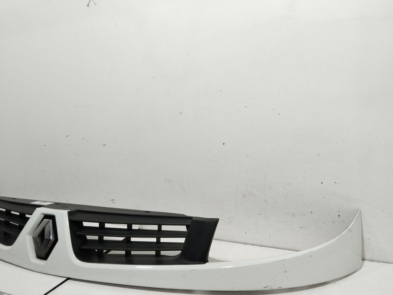 Recambio de rejilla delantera para renault kangoo (f/kc0) confort expression referencia OEM IAM 8200331208  