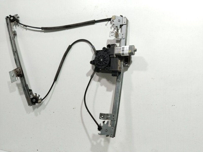 Recambio de elevalunas delantero izquierdo para opel corsa d opc referencia OEM IAM 72005001  