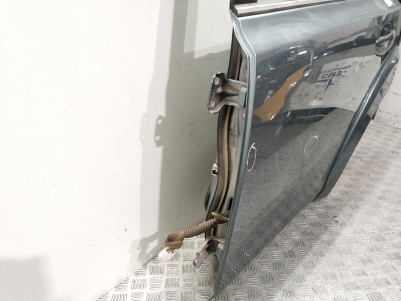 Recambio de puerta trasera izquierda para subaru legacy kombi/outback b14 outback limited referencia OEM IAM 60409AJ1109P  GRIS