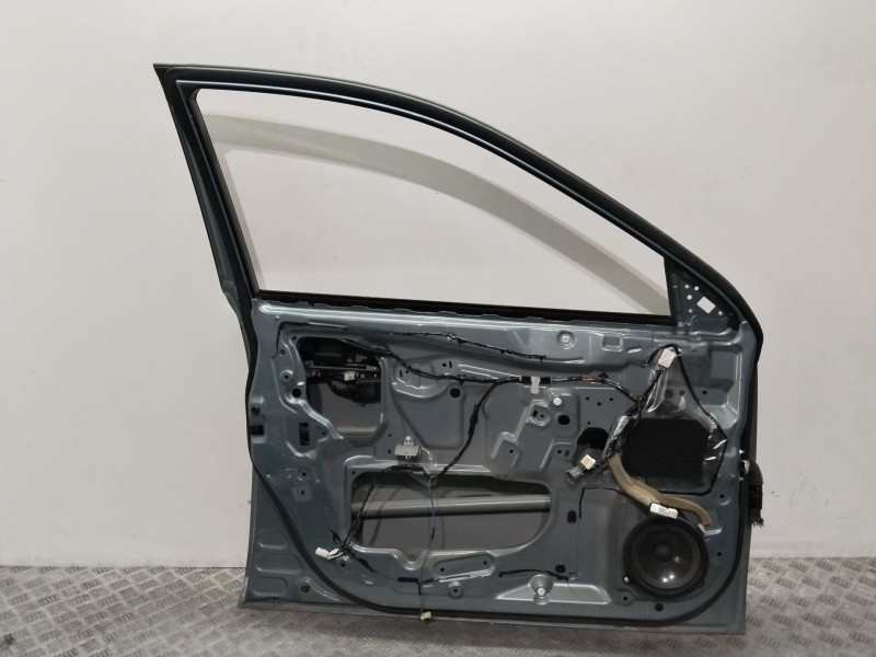 Recambio de puerta delantera izquierda para subaru legacy kombi/outback b14 outback limited referencia OEM IAM 60009AJ0309P  GRI