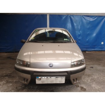 FIAT PUNTO BERLINA (188)