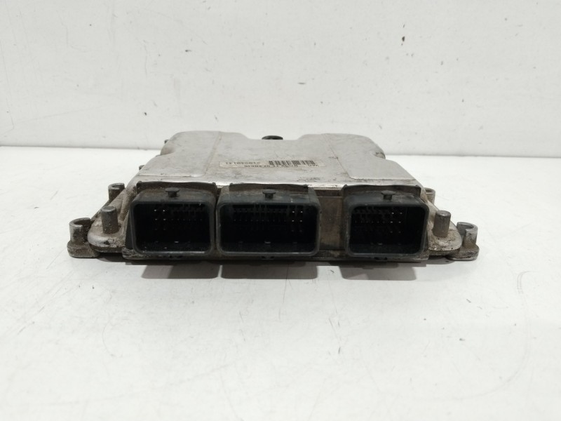 Recambio de centralita motor uce para citroën xsara (n1) 2.0 16v referencia OEM IAM 9642013080  